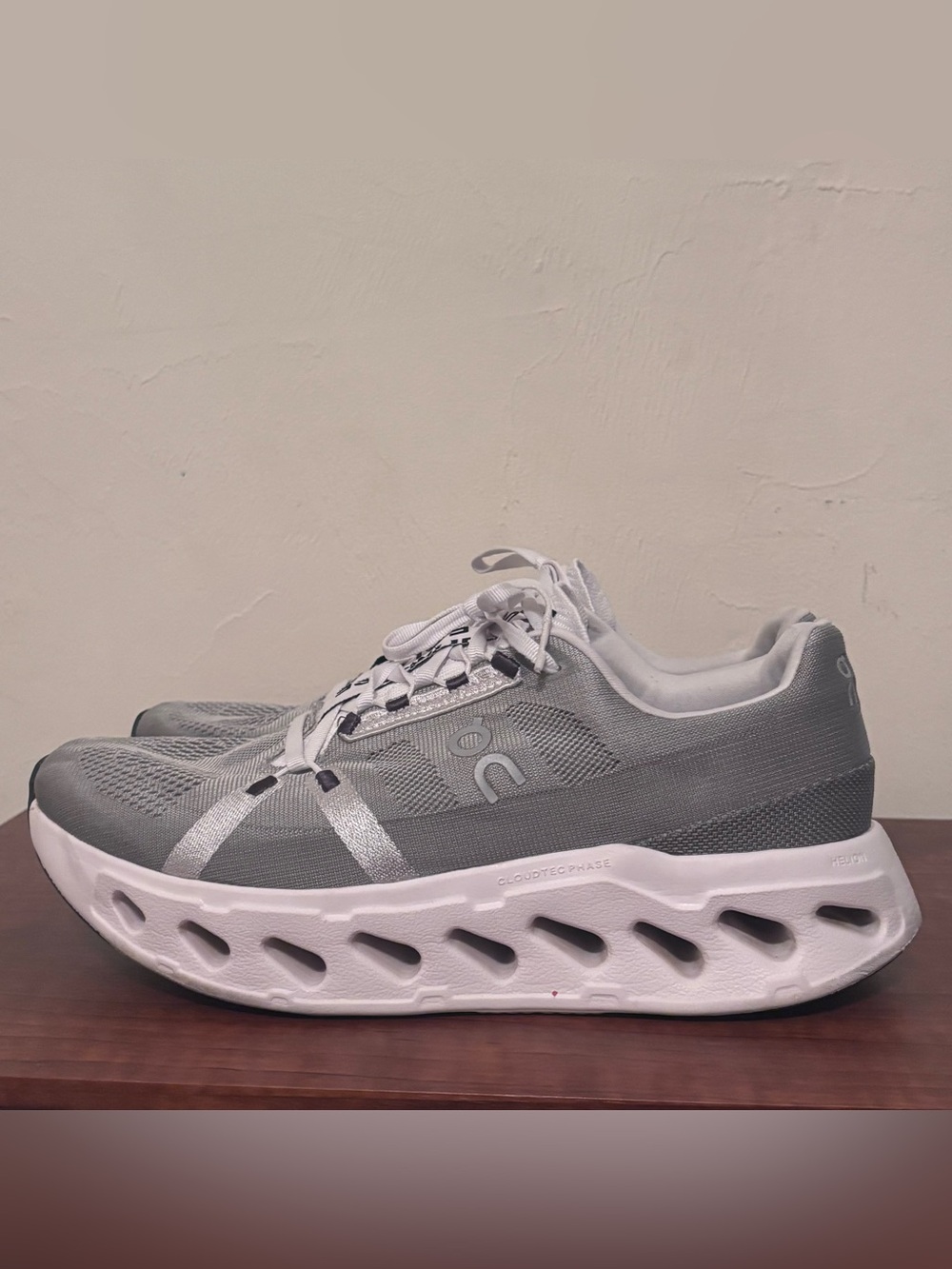 On Running Cloudeclipse 3MD30092547 Alloy/White Men's Running Shoes Size 10.5